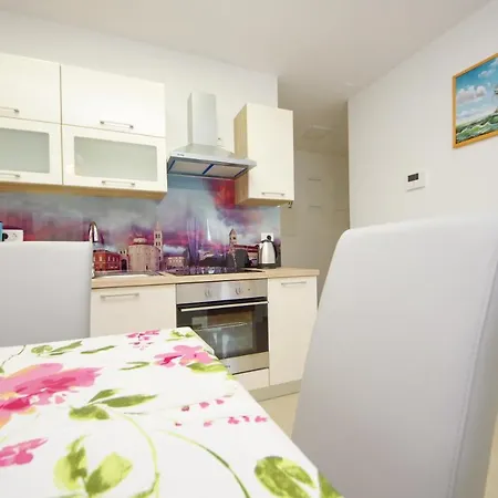 Smiljka Apartament *